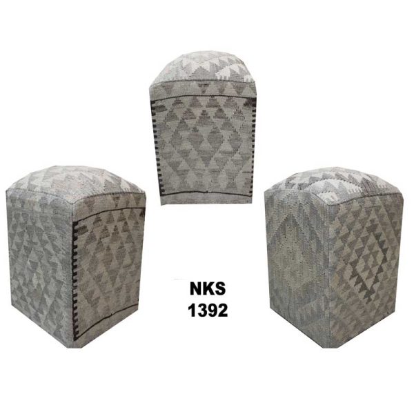 Cube stools-NKS-1392